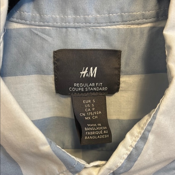 Mens H&M Blue and White Striped Button Shirt Size Small - Picture 2 of 4